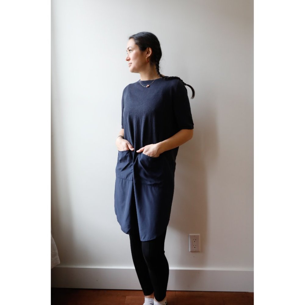 COS Oversized Silk/Linen T-
Shirt Dress with Pockets
